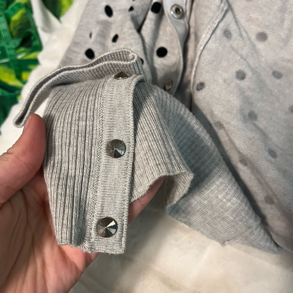 T Tahari XL Grey Polka Dot Stud Snap Office Lightweight Fitted Preppy Cardigan - Picture 7 of 12
